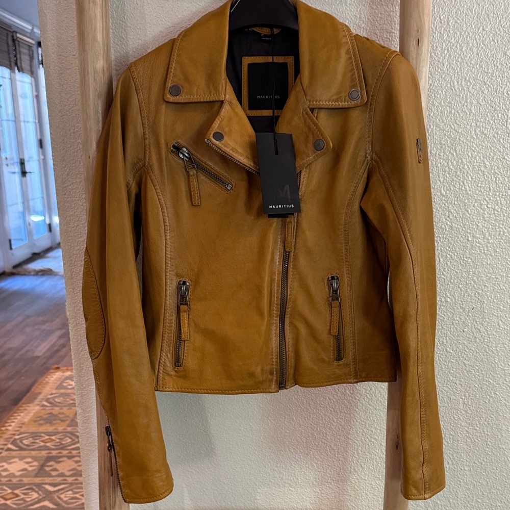 fp Christy sunrise golden tan stars lamb leather Jacket XS regular fit. NWT